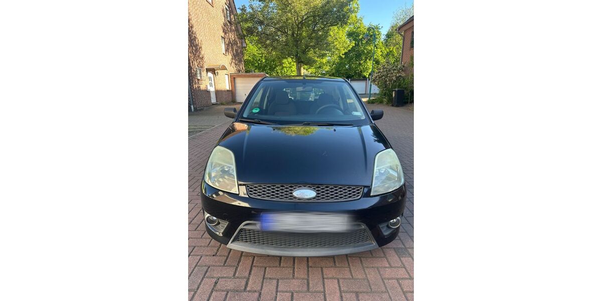 Ford Fiesta 196.000 km 2.050 &euro; Duisburg 47166
