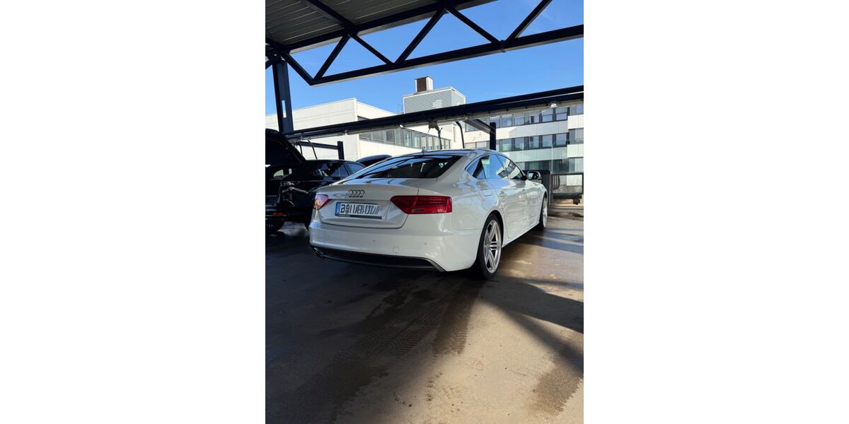 Audi A5 315.000 km 7.800 &euro; Düsseldorf 40474