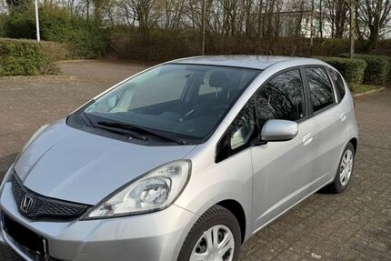 Honda Jazz 133.000 km 5.500 &euro; Nievenheim 41542