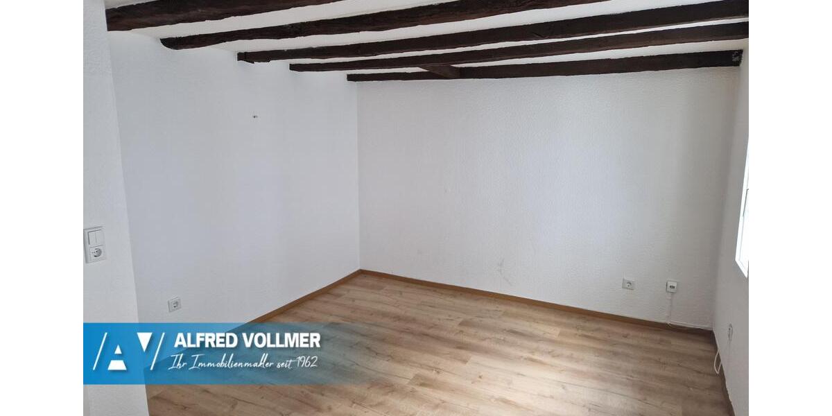 Etagenwohnung Solingen Wald - 1 Zimmer, 33 m&sup2;, 410&euro; | Angebot:25349480