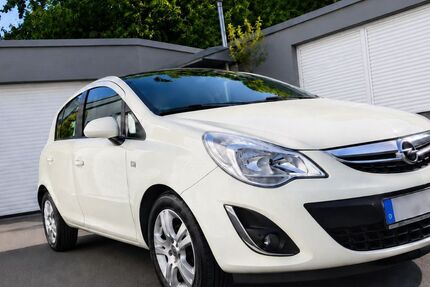 Opel Corsa 112.600 km 4.500 &euro; Mönchengladbach 41238