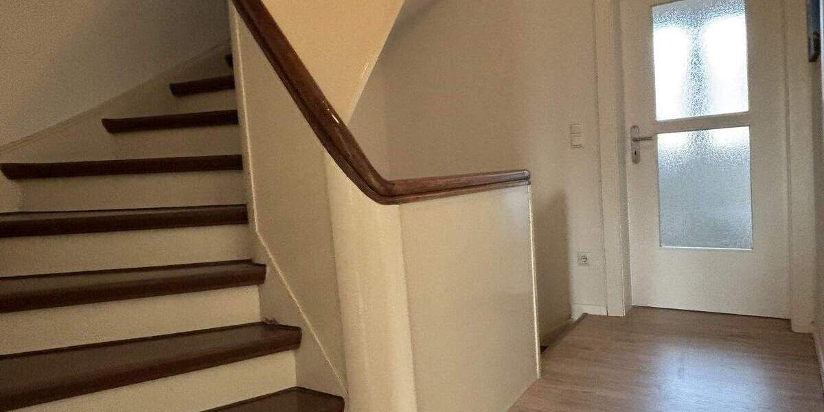 Stilvoll saniertes Reihenendhaus 5 zimmer