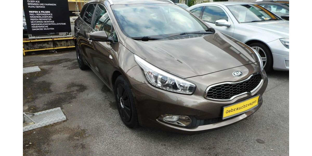 Kia ceed / Ceed 125.000 km 9.950 &euro; Solingen 42653