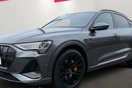 Audi e-tron 28.329 km 43.900 € Düsseldorf 40233