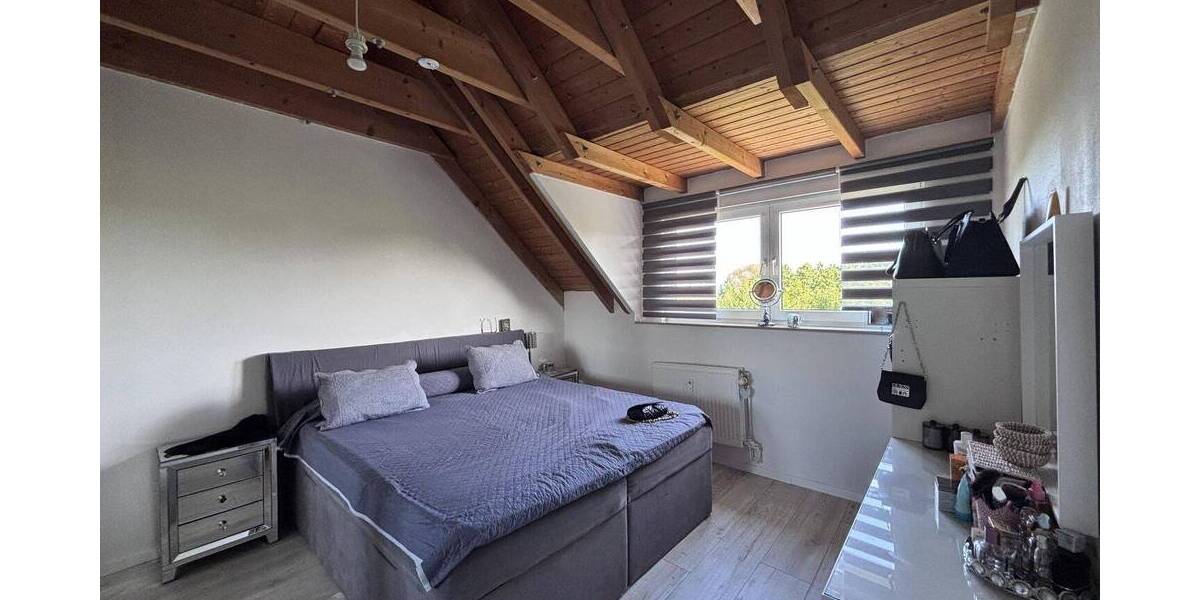 Etagenwohnung Mönchengladbach Dorthausen - 4 Zimmer, 95 m&sup2;, 189.000&euro; | Angebot:24138080