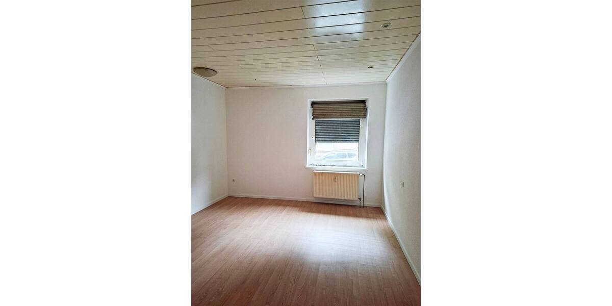 Etagenwohnung Oberhausen Marienkirche - 3 Zimmer, 86 m&sup2;, 540&euro; | Angebot:26528579