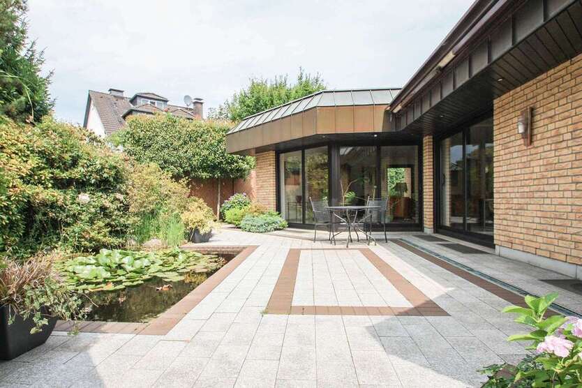 Haus zum Kaufen in Erkrath 759.000 € 185 m²