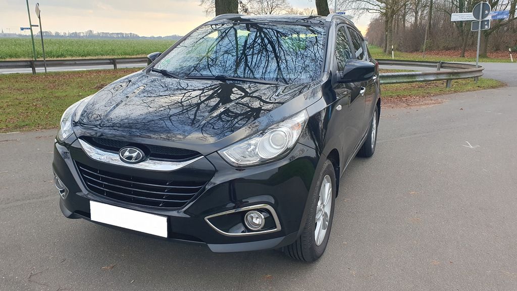 Hyundai ix35 120.000 km 7.600 &euro; Krefeld 47803