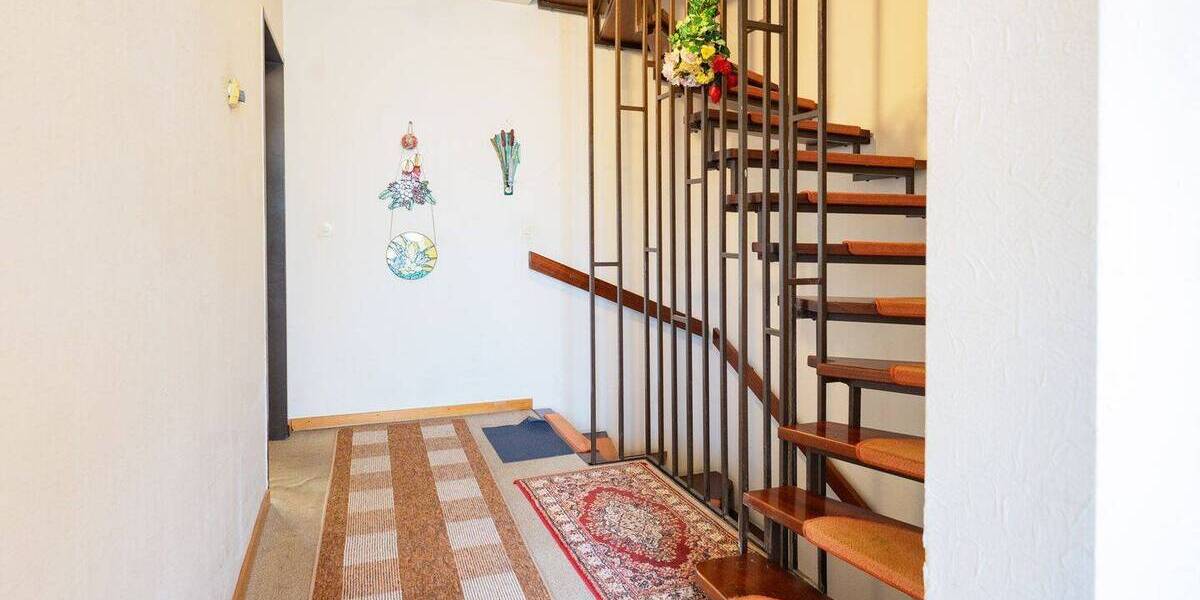 Reihenmittelhaus Krefeld / Oppum Bockum - 5 Zimmer, 113 m&sup2;, 359.000&euro; | Angebot:26556462