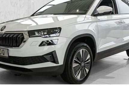 Skoda Karoq 10.000 km 31.980 &euro; Düsseldorf 40474