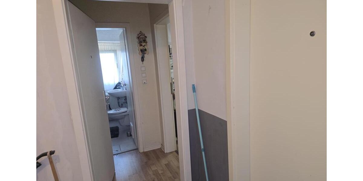 Dachgeschoßwohnung Dormagen - 3 Zimmer, 70 m&sup2;, 1.000&euro; | Angebot:25047252