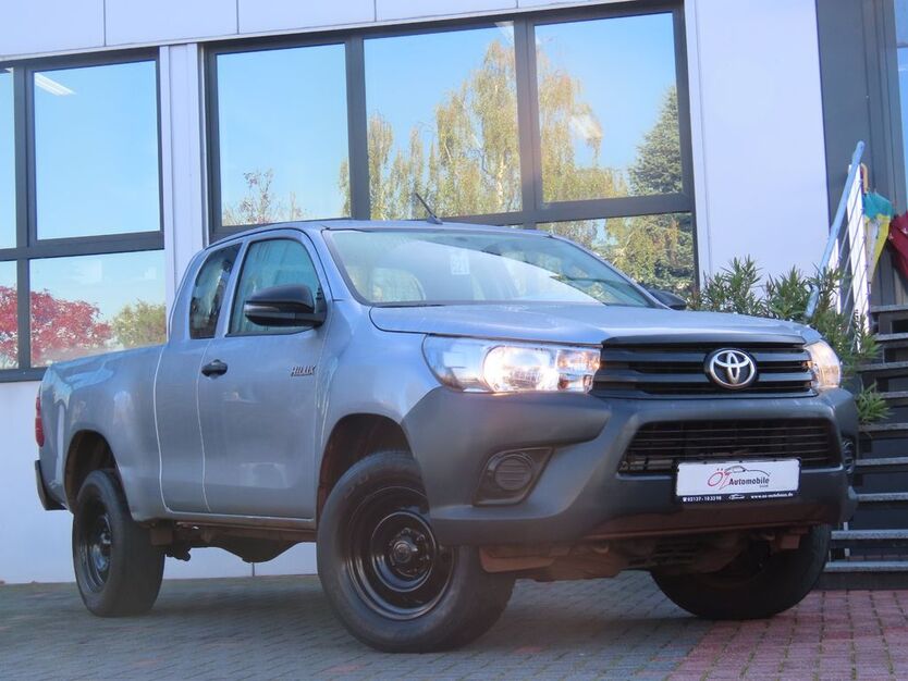 Toyota Hilux 18.296 km 20.900 € Neuss 41469