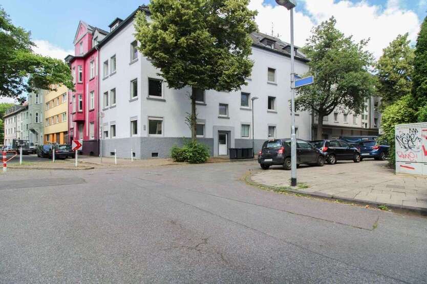 Wohnung zum Kaufen in Essen 135.000 € 85.04 m²