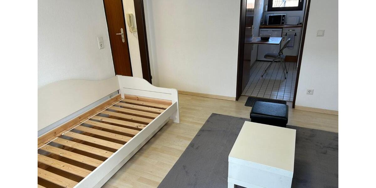 Dachgeschoßwohnung Mönchengladbach Süd - 1 Zimmer, 25 m&sup2;, 349&euro; | Angebot:25649511