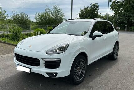 Porsche Cayenne 128.000 km 46.900 &euro; Solingen 42719