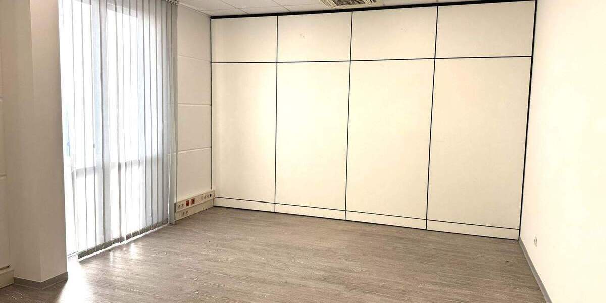 Gewerbeobjekt Willich Münchheide - 7 Zimmer, 246 m&sup2;, 2.460&euro; | Angebot:25769990