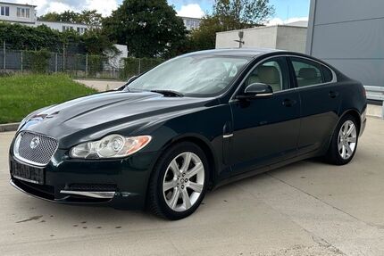 Jaguar XF 98.500 km 8.950 &euro; Neuss 41460