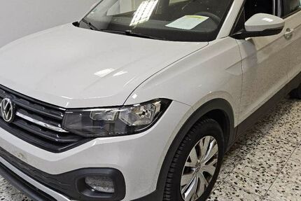 VW T-Cross 33.669 km 15.990 &euro; Moenchengladbach 41063