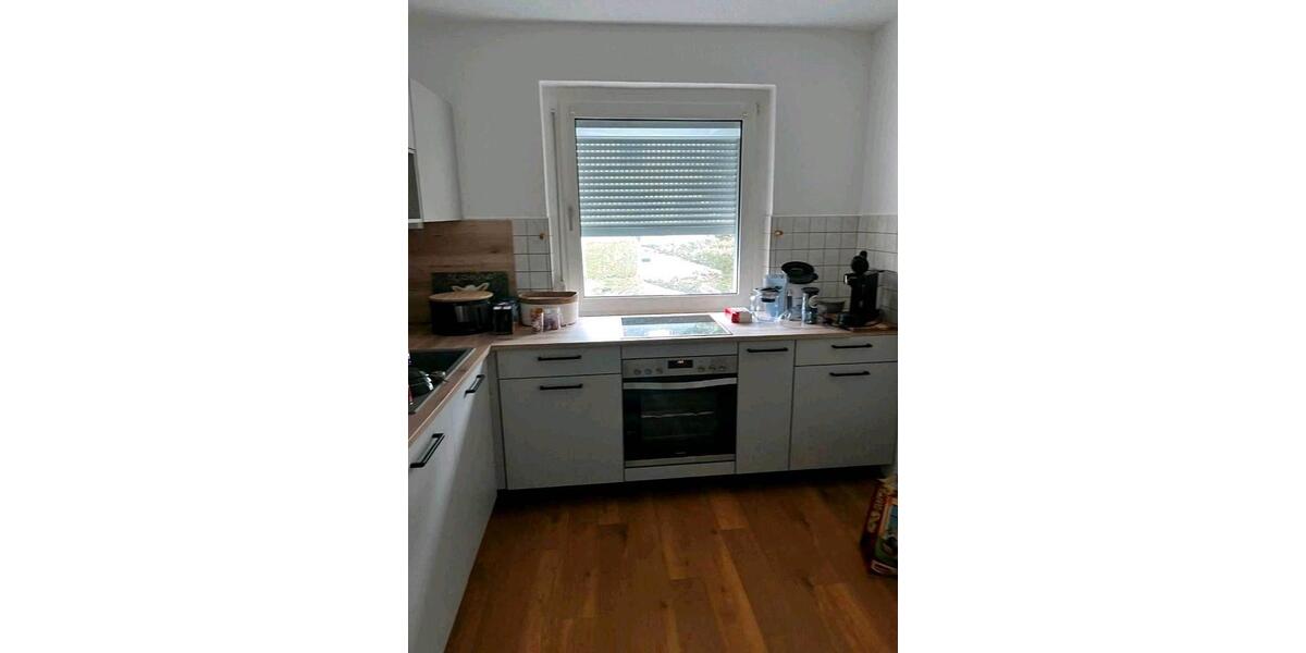 Doppelhaushälfte Remscheid - 4 Zimmer, 100 m&sup2;, 1.370&euro; | Angebot:26061142