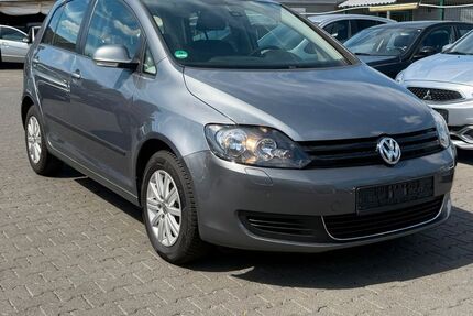 VW Golf 74.000 km 10.490 &euro; Mönchengladbach 41063
