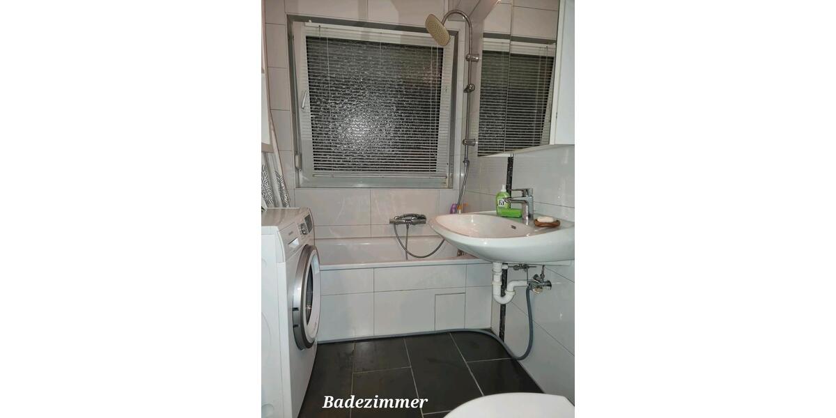 Etagenwohnung Remscheid Reinshagen - 4 Zimmer, 84 m&sup2;, 180.000&euro; | Angebot:24980634