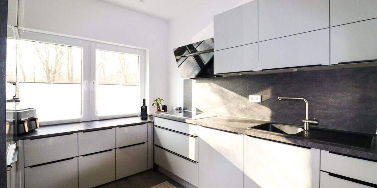 Doppelhaushälfte Grevenbroich Stadtmitte - 4 Zimmer, 104 m&sup2;, 350.000&euro; | Angebot:25686888