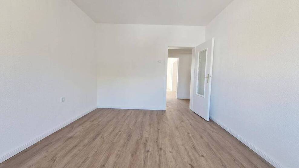 Gemütliche Wohnung mit Balkon, für Singles und Paare in einer ruhigen Seitenstraße!