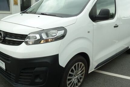 Opel Vivaro 159.000 km 11.900 &euro; Duisburg 47269