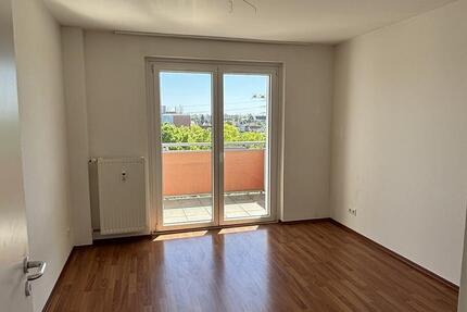 Wohnung Düsseldorf Stadtbezirk 8 - 2.5 Zimmer, 64 m&sup2;, 742&euro; | Angebot:26389098