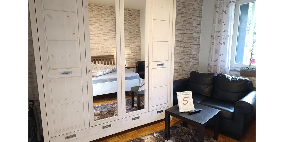 EG 43 qm Garten sofort Ferienwohnung Monteure mind.7 Monate 1.5 zimmer