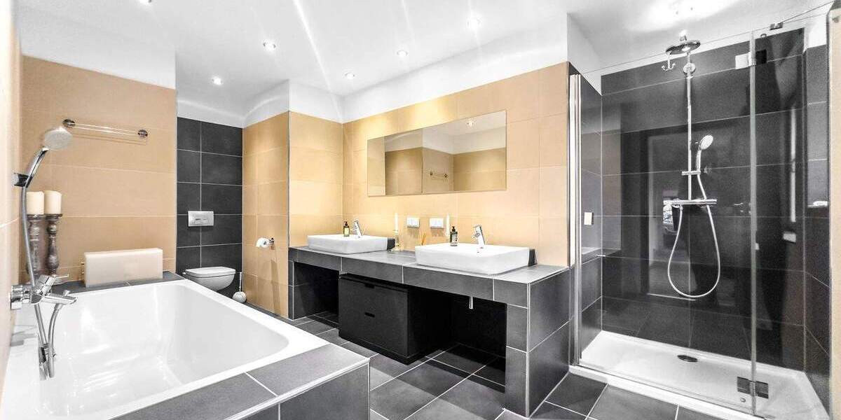 Right by the Königsallee - furnished apartment, all-inclusive rent including all costs 4 zimmer