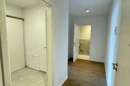 Wohnung zum Mieten in Düsseldorf 1.050 € 70 m²