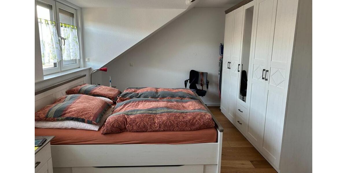 Freundliches Reihenhaus mit fünf Zimmern in Mönchengladbach 5 zimmer
