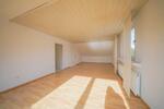 Dachgeschoßwohnung Ratingen Hösel - 3 Zimmer, 68 m&sup2;, 680&euro; | Angebot:26234167