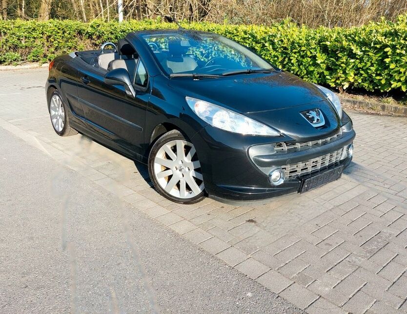 Peugeot 207 74.000 km 3.890 € Wuppertal 42279