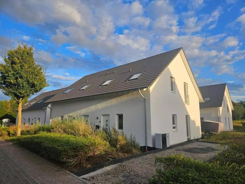 Doppelhaus zur Miete in Krefeld-Fischeln