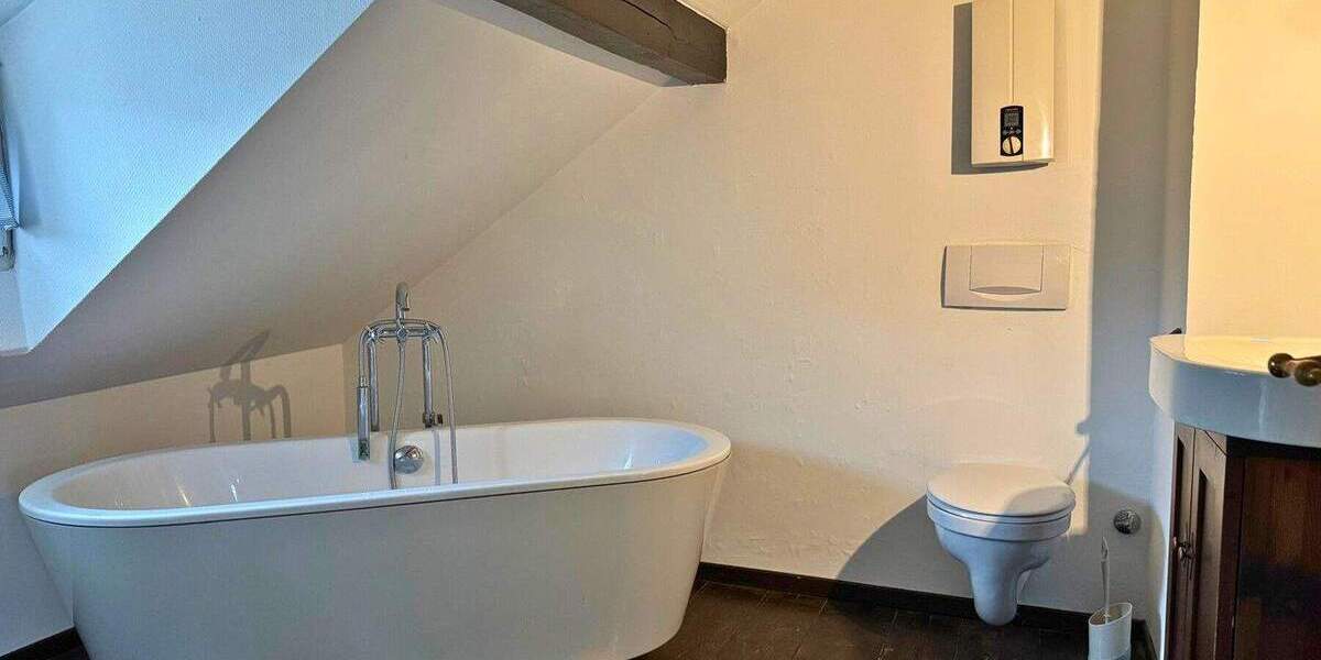 Etagenwohnung Mönchengladbach Stadtmitte - 4 Zimmer, 138 m&sup2;, 425.000&euro; | Angebot:25733437