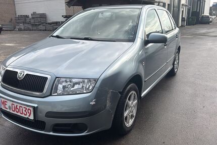 Skoda Fabia 158.456 km 1.450 &euro; Hilden 40723