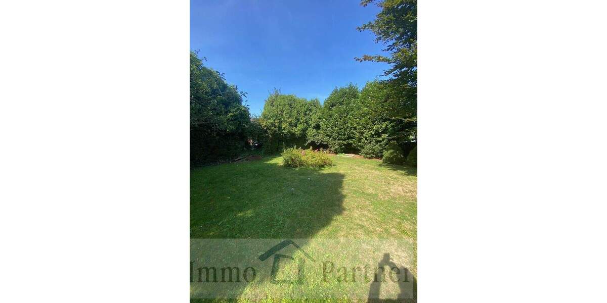 Mehrfamilienhaus, Wohnhaus Düsseldorf / Hassels Hassels - 9 Zimmer, 270 m&sup2;, 839.000&euro; | Angebot:25142511