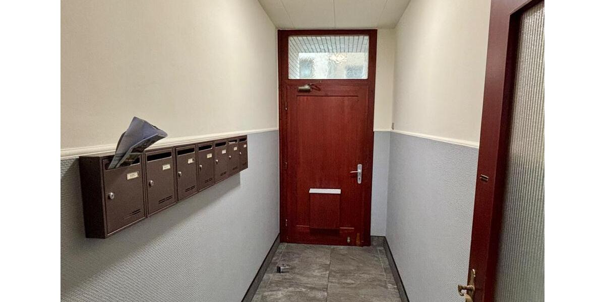 Renditestarkes MFH + 7 Garagen in Duisburg-Dellviertel 14 zimmer