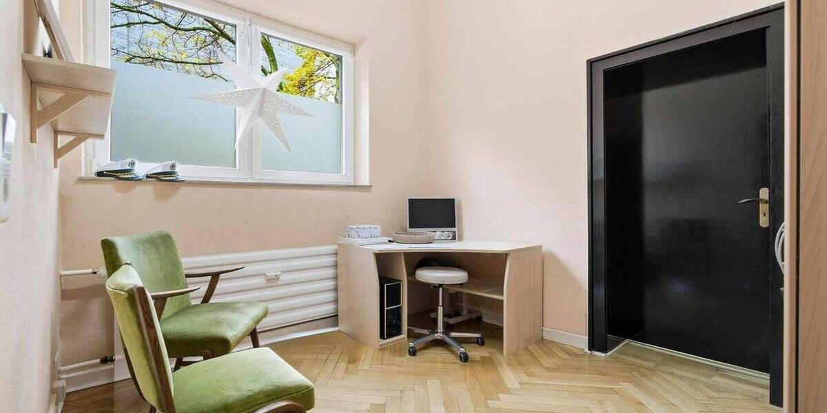 Exklusives Wohn- und Geschäftshaus mit langfristigen Mietern in Toplage am Allee-Center 6 zimmer