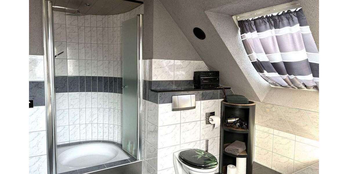 Modernes Einfamilienhaus in der Nähe des Hildener Stadtwalds 3 zimmer