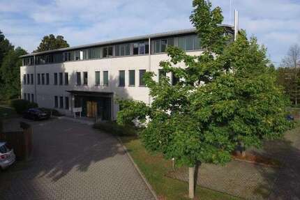 Büro in Bayreuth 13.804,83 € 1061.91 m²