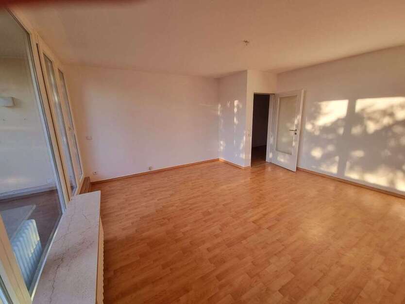 Wohnung zum Mieten in Düsseldorf 649 € 60 m²