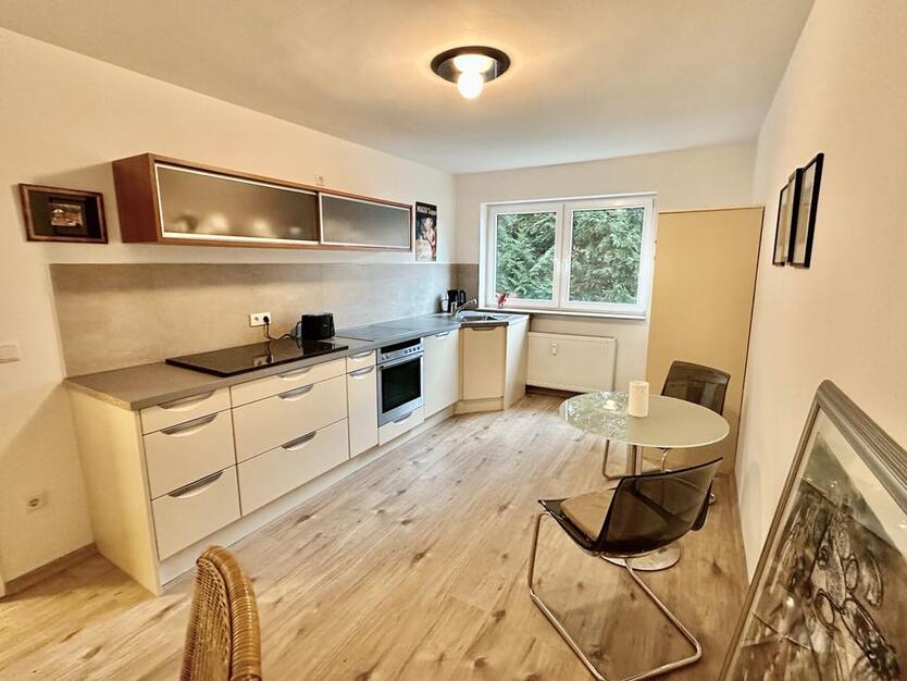 Essen Innenstadt: Stilvoll wohnen – gehobener, vollmöblierter Erstbezug zimmer