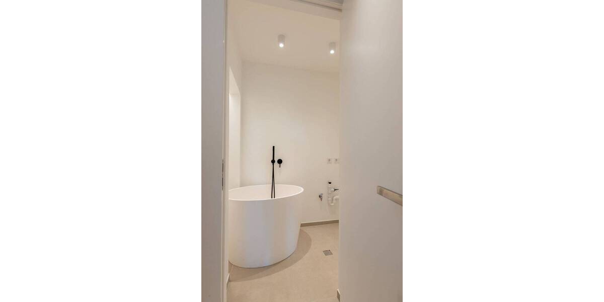 Etagenwohnung Düsseldorf Wittlaer - 3 Zimmer, 135 m&sup2;, 1.099.000&euro; | Angebot:25695557