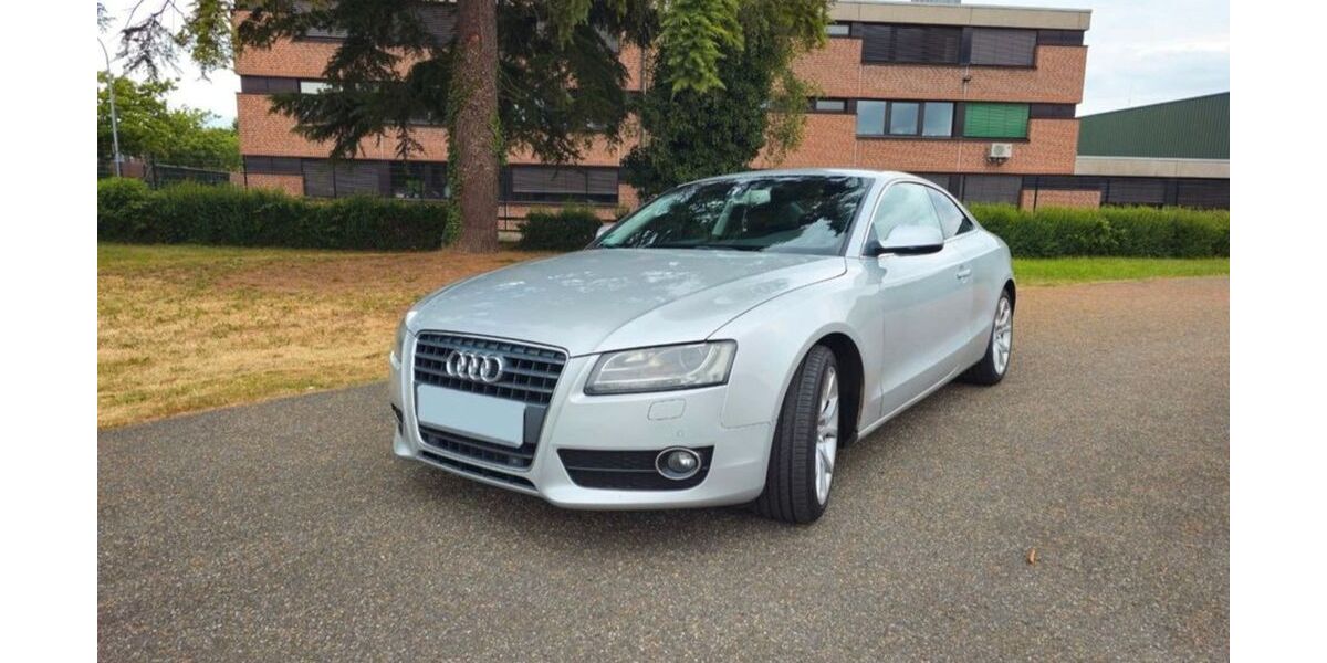 Audi A5 188.500 km 7.750 &euro; Düsseldorf 40210