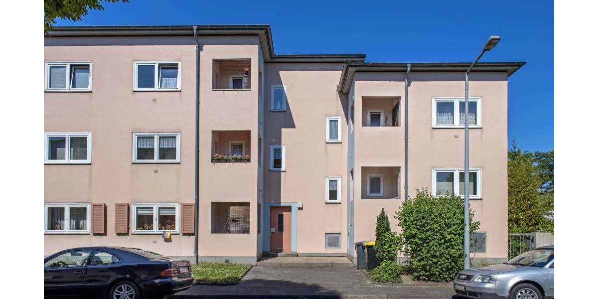 Etagenwohnung Duisburg Neudorf-Süd - 2 Zimmer, 61 m&sup2;, 499&euro; | Angebot:26551493