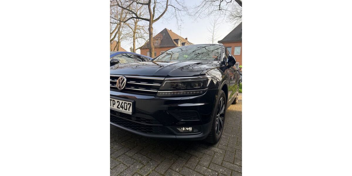VW Tiguan 66.000 km 21.500 &euro; Düsseldorf 40589