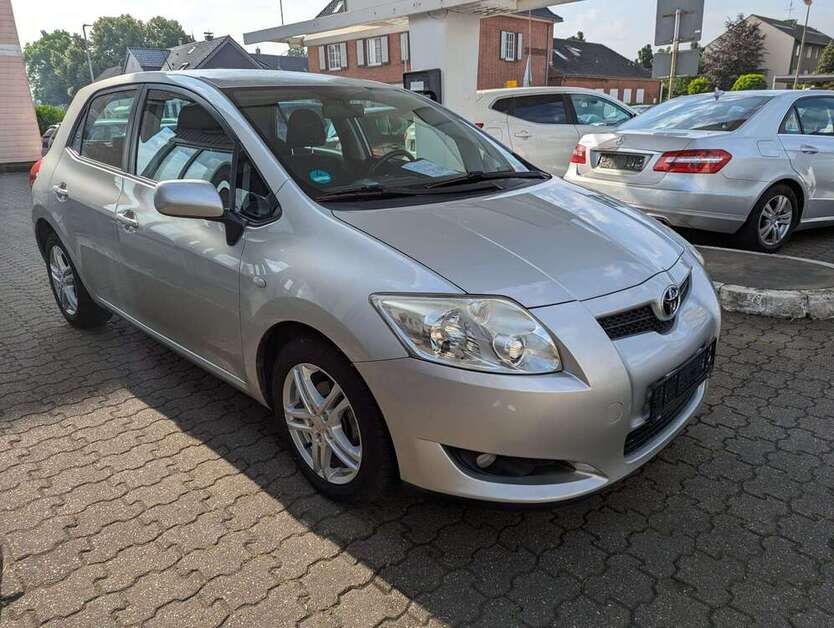 Auris